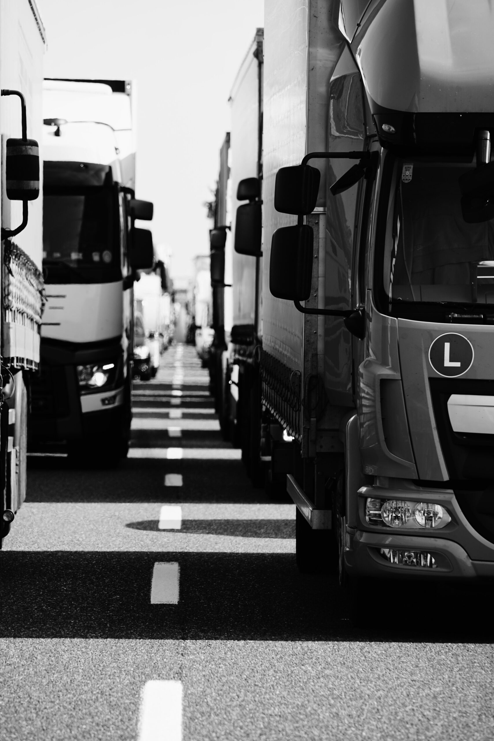 Optimizing Fleet Efficiency: The Role of Modern Trucks